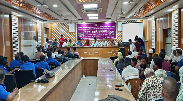 মোল্লাহাটে ভিডব্লিউবি উপকারভোগী নির্বাচনে লটারির মাধ্যমে উন্মুক্ত বাছাই