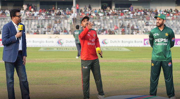 টস হেরে ব্যাটিংয়ে বাংলাদেশ, একাদশে দুই পরিবর্তন