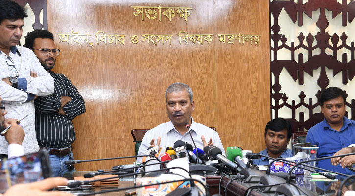 কিছুদিনের মধ্যেই নির্বাচনের সময় ঘোষণা করা হবে : আসিফ নজরুল