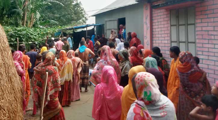 সরিষাবাড়ীতে শাপলা তুলতে গিয়ে পানিতে ডুবে শিশুর মৃত্যু