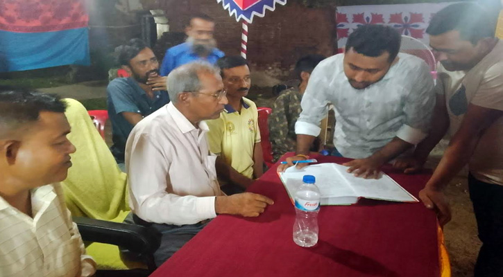 দেশে ‘সংখ্যালঘু’ বলে কোনো শব্দ নেই, হিন্দু-মুসলিম ভাই ভাই