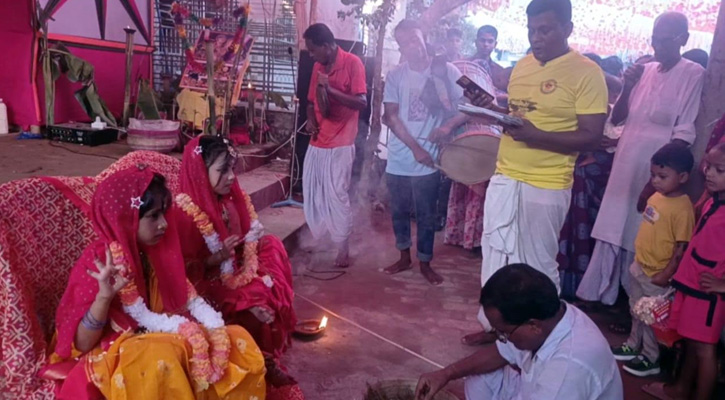 সাদুল্লাপুরে ১০৬ দুর্গামন্দিরের মধ্যে শুধু বারোয়ারী মন্দিরে কুমারীপূজা