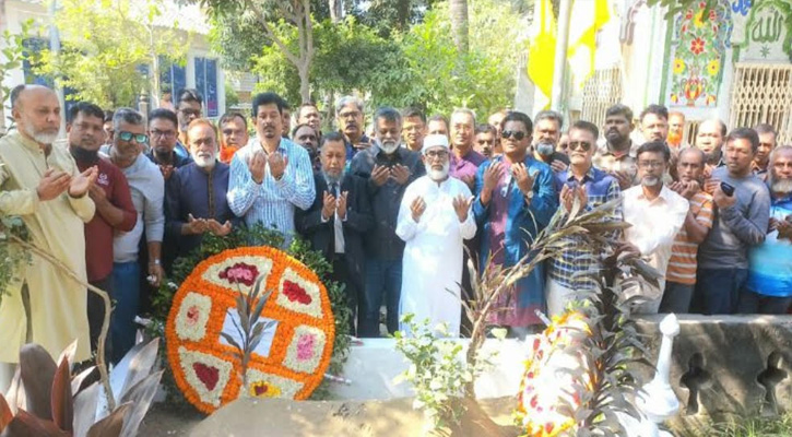 নারায়ণগঞ্জে প্রয়াত যুবদল নেতাদের মৃত্যুবার্ষিকীতে কবর জিয়ারত ও দোয়া মাহফিল