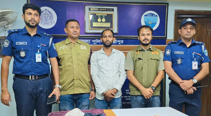 রামগঞ্জে জোড়া খুনের রহস্য উদঘাটন: স্বর্ণের লোভে মা-মেয়েকে হত্যা
