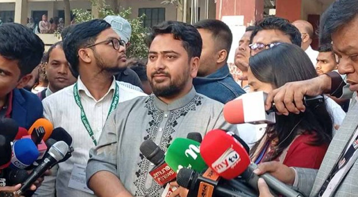উৎসবমুখর পরিবেশ, ভোটকেন্দ্রে আসুন: নাহিদ ইসলাম