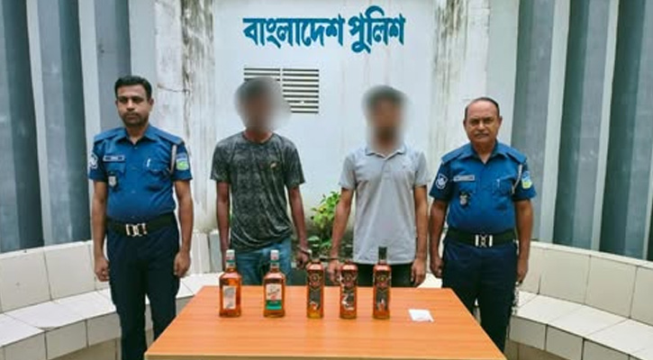 গাঁজা, বিদেশী মদ ও ইয়াবাসহ ভালুকায় তিনজন আটক