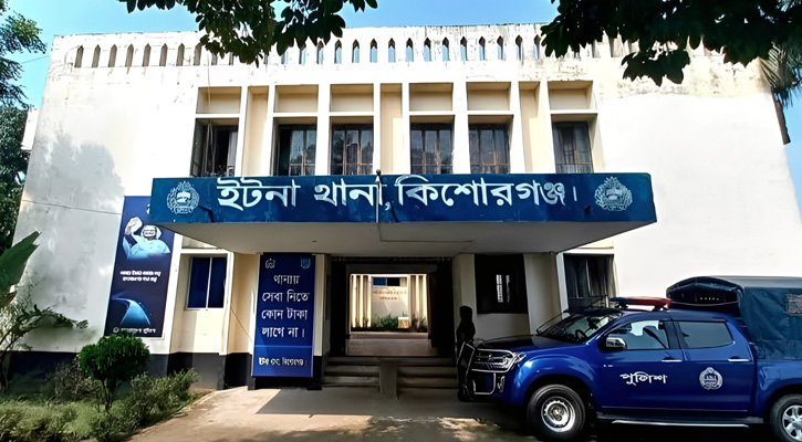ইটনায় ধনু নদীতে মাছ ধরতে গিয়ে জেলের মৃত্যু, নিখোঁজ ছোট ভাই