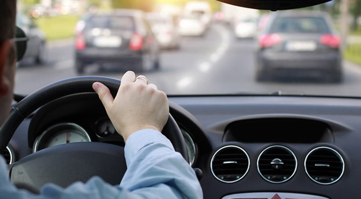 সড়ক দুর্ঘটনা কমাতে চালক প্রশিক্ষণে ড্রাইভিং স্কুল সম্পৃক্ত করার দাবিতে সড়ক উপদেষ্টাকে স্বারকলিপি