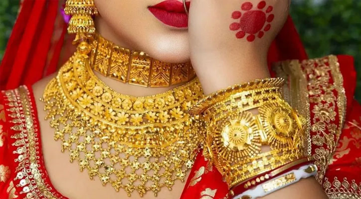 সব রেকর্ড ভেঙে স্বর্ণের দামে ইতিহাস, ভরি কত?