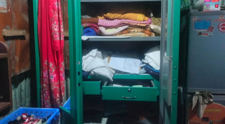ঘোড়াশালে ব্যবসায়ীর বাড়িতে স্বর্ণসহ ১৬ লাখ টাকার মালামাল চুরি