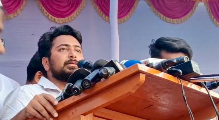 শেখ হাসিনা ভারতে পালিয়ে গিয়ে দেশবিরোধী ষড়যন্ত্র করছে : নাহিদ ইসলাম