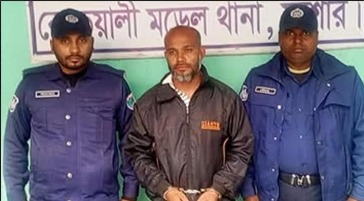 যশোরে ককটেল বোমা ও ধারালো অস্ত্রসহ যুবদল নেতা আটক