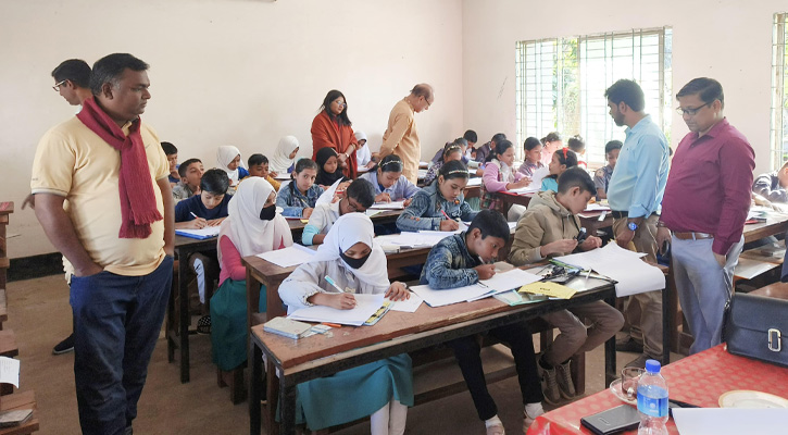 জুড়ীতে মেধাবৃত্তি পরীক্ষা অনুষ্ঠিত