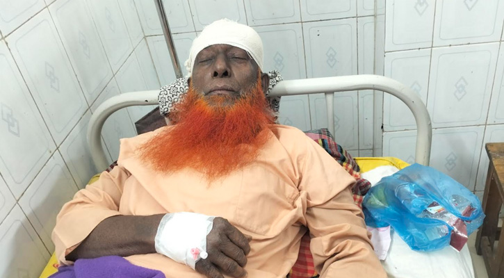 উজিরপুরে বীর মুক্তিযোদ্ধাকে কুপিয়ে জখম, রক্ষা করতে গিয়ে নারীসহ আরও দুজন আহত