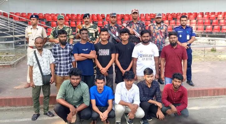 ট্রাভেল পারমিটে দেশে ফিরলেন ভারতের উপকূলে উদ্ধার হওয়া ১২ বাংলাদেশি নাবিক