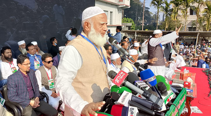 যুবকদের হাতে বেকার ভাতা দিয়ে লজ্জিত না করে, সম্মানজনক কাজ দিতে চাই