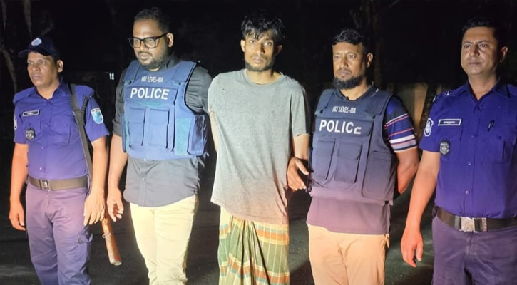 পলাশে নারী যাত্রীকে ধর্ষণ, চালক গ্রেপ্তার