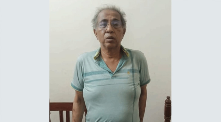 দেশে অনুপ্রবেশকালে পররাষ্ট্র মন্ত্রণালয়ের সাবেক ডিজি আটক