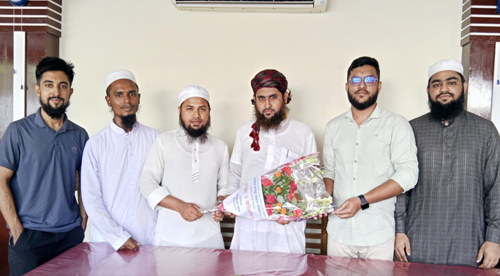 শ্রীমঙ্গলে খিদমাহ ব্লাড ব্যাংকের প্রতিষ্ঠাতা চেয়ারম্যানকে সংবর্ধনা