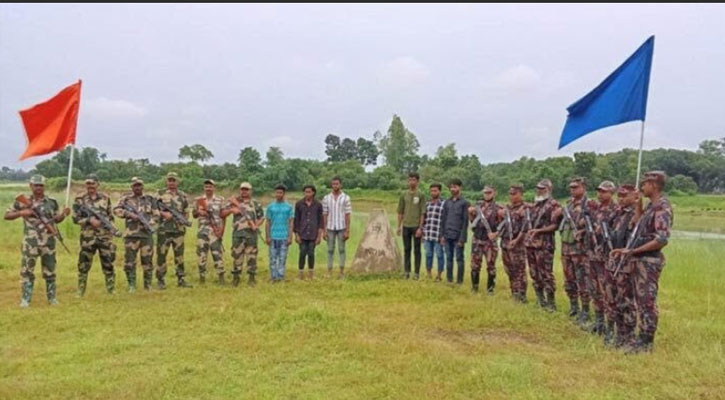 বালিয়াডাঙ্গী সীমান্তে আটক ৬ বাংলাদেশিকে ফেরত দিল বিএসএফ