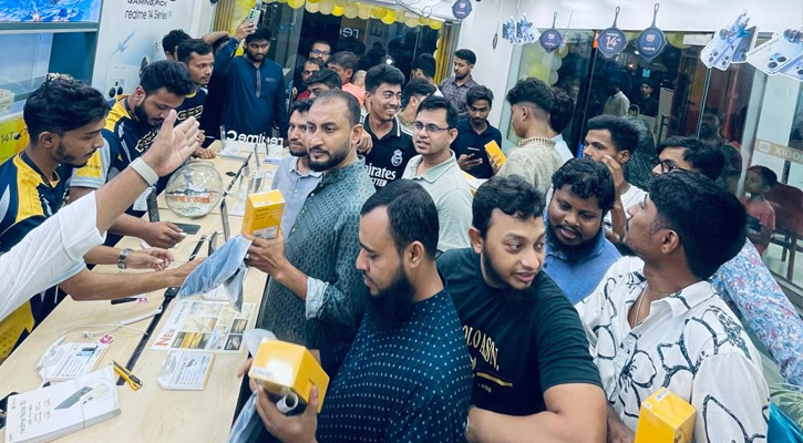 ক্রেতাদের মাঝে ব্যাপক সাড়া ফেলেছে রিয়েলমি নোট ৭০!