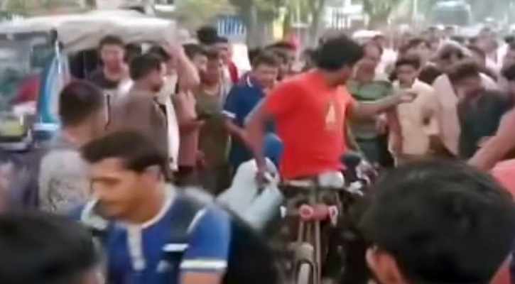 ট্রাকের  ধাক্কায় কোটচাঁদপুরে মটরসাইকেল আরোহীর মৃত্যু