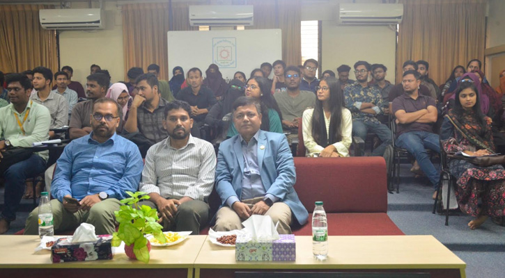 বেরোবিতে আর্টিফিশিয়াল ইন্টেলিজেন্স ও সাইবার সিকিউরিটি বিষয়ক সেমিনার অনুষ্ঠিত