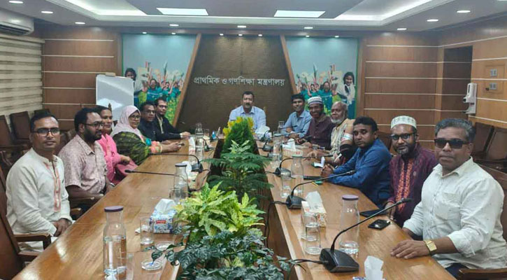 সরকারের আশ্বাসে প্রাথমিক শিক্ষকদের কর্মবিরতি স্থগিত