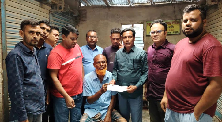 আদমদীঘিতে যুবদল নেতা মিনহাজের নগদ অর্থ সহায়তা প্রদান