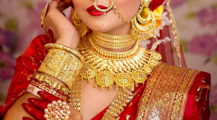 টানা চার দফা কমার পর  আবারও  বাড়ল সোনার দাম
