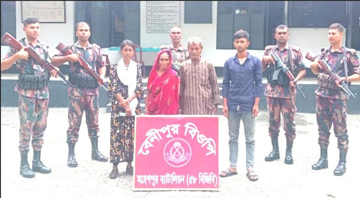 ভারতে অনুপ্রবেশের সময় জীবননগর সীমান্তে ৪ জন আটক