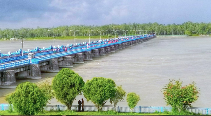 তিস্তার পানি বিপৎসীমার কাছাকাছি, ভয়াবহ বন্যার আশঙ্কা
