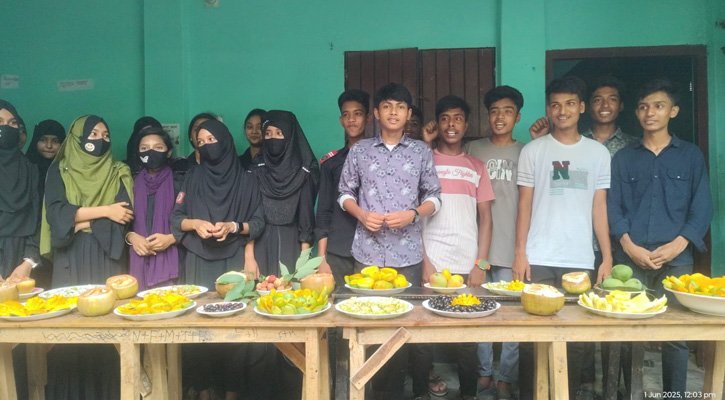 তানোরে অর্কিড স্কুল অ্যান্ড কলেজে ফল উৎসব অনুষ্ঠিত