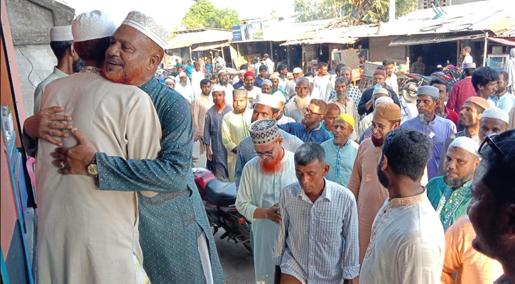 মান্দায় জামায়াত মনোনীত এমপি ও উপজেলা চেয়ারম্যান প্রার্থীর গণসংযোগ ও পথসভা