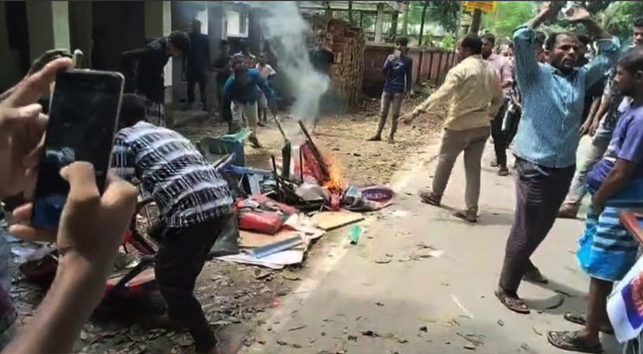 নুরের ওপর হামলার প্রতিবাদে হরিপুরে পার্টির অফিসে ভাঙচুর ও অগ্নিসংযোগ