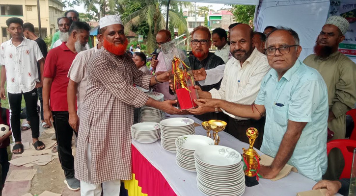 মুকসুদপুরে স্কুল-মাদ্রাসা ও কারিগরি শিক্ষা ক্রীড়া প্রতিযোগিতা ও পুরস্কার বিতরণ