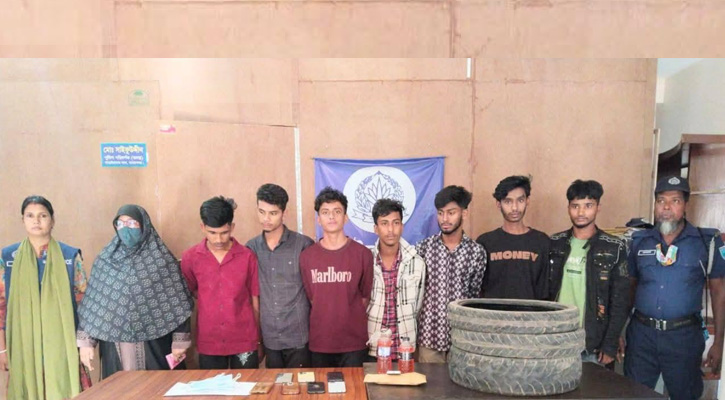 আড়াইহাজারে নিষিদ্ধ সংগঠনের ককটেল, পেট্রোল ও বিস্ফোরকসহ ৮ জন আটক