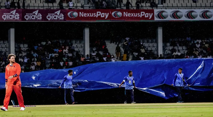 বৃষ্টিতে ভেসে গেল তৃতীয় টি-টোয়েন্টি