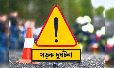 চুয়াডাঙ্গায় ট্রাকচাপায় ইজিবাইক চালকসহ নিহত ৩, আহত ৫