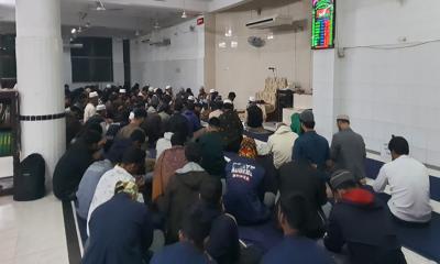 যবিপ্রবিতে  শিক্ষার্থীদের বিক্ষোভ ও দোয়া