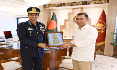প্রধানমন্ত্রী তারেক রহমানের সঙ্গে বিমানবাহিনী প্রধানের সাক্ষাৎ