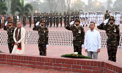 স্বাধীনতা দিবসে জাতীয় স্মৃতিসৌধে রাষ্ট্রপতি ও প্রধানমন্ত্রীর শ্রদ্ধা