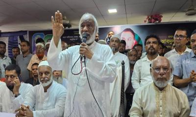 বিএনপি গণতন্ত্রে বিশ্বাস করে বলেই নির্বাচন চায় : মঈন খান