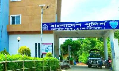 সরাইলে ছিনতাইকারীর কবলে যুবক, হারালেন সর্বস্ব