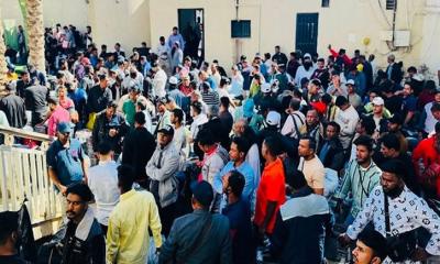 লিবিয়া থেকে দেশে ফিরছেন আরও ৩০৯ বাংলাদেশি