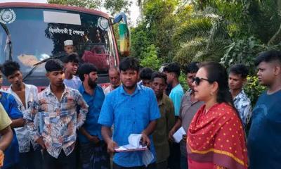 অতিরিক্ত ভাড়া নিয়ন্ত্রণে জেলা প্রশাসনের মোবাইল কোর্ট অভিযান