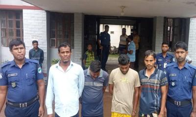 কেশবপুর থানা পুলিশের অভিযানে ৪ জন গ্রেফতার