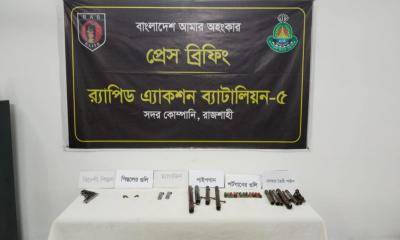 তানোরে  বিদেশি পিস্তলসহ অস্ত্র উদ্ধার