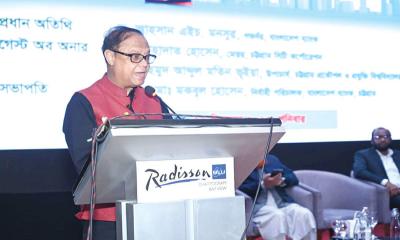 জাতীয় স্বার্থেই চট্টগ্রামের অর্থনৈতিক সম্ভাবনা কাজে লাগাতে হবে: গভর্নর