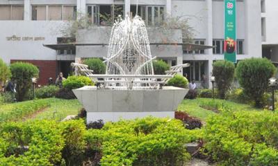 জাতীয় প্রেস ক্লাবের ১৭ সদস্যের পদ স্থগিত